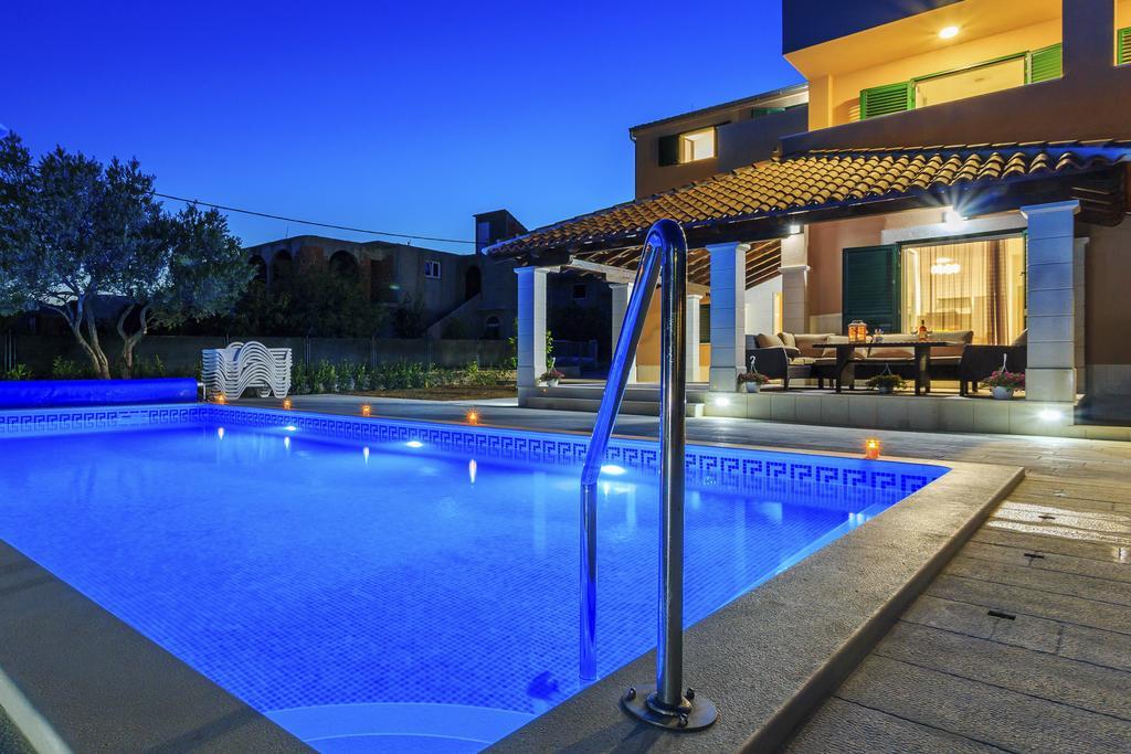 Villa Rusula Rudine  외부 사진