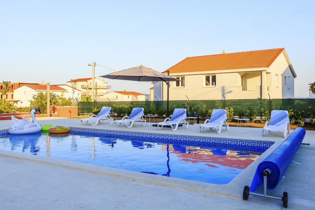 Villa Rusula Rudine  외부 사진